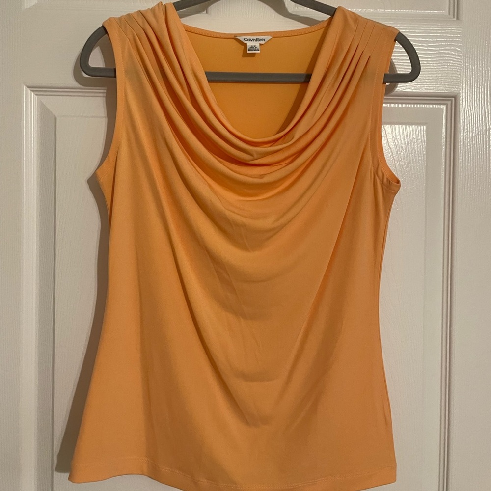 Calvin Klein peach top
